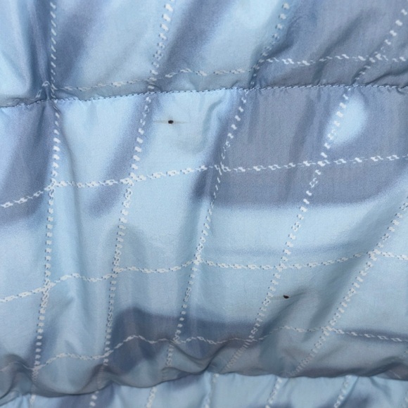 NAUTICA Thick Puffer/Ski Jacket in Pale Blue & Cream. Reversible. - Picture 13 of 14